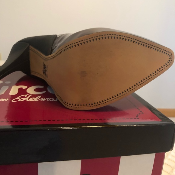 Unbelievable brand new dark wine colored heels! - Picture 2 of 2